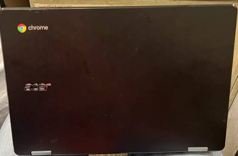 Chrome book 4-32touch screen for sale 1