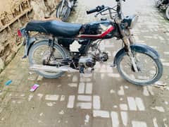 Honda 70 1985 Karachi num 03182509716