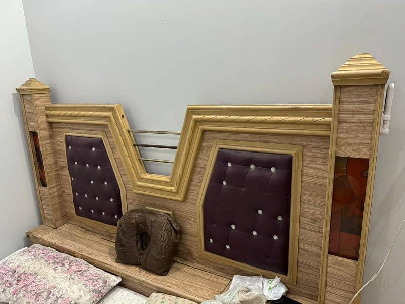 bedroom set good condition at reasonable price 1