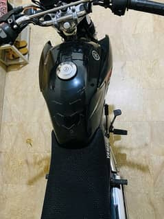 Yamaha YBR G 125