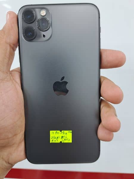 iPhone 11 Pro Max 0