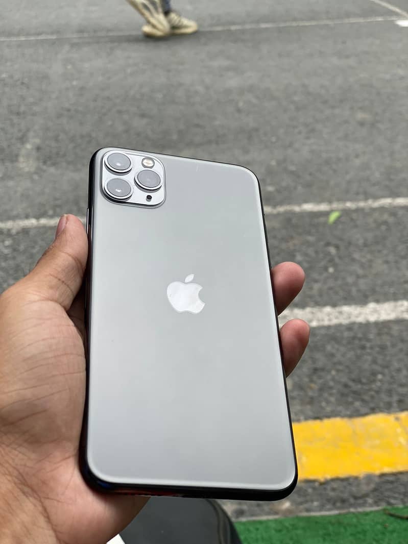 iPhone 11 pro max 0