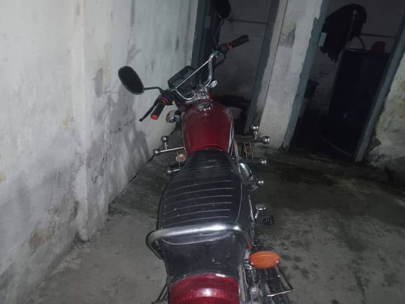 Honda 125 2015 Model for sale 120000 3