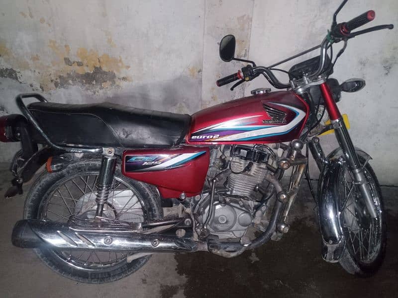 Honda 125 2015 Model for sale 120000 5