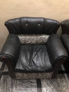 5seater Leather’s