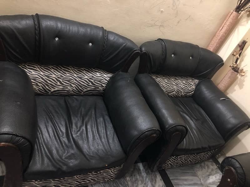 5seater Leather’s 1