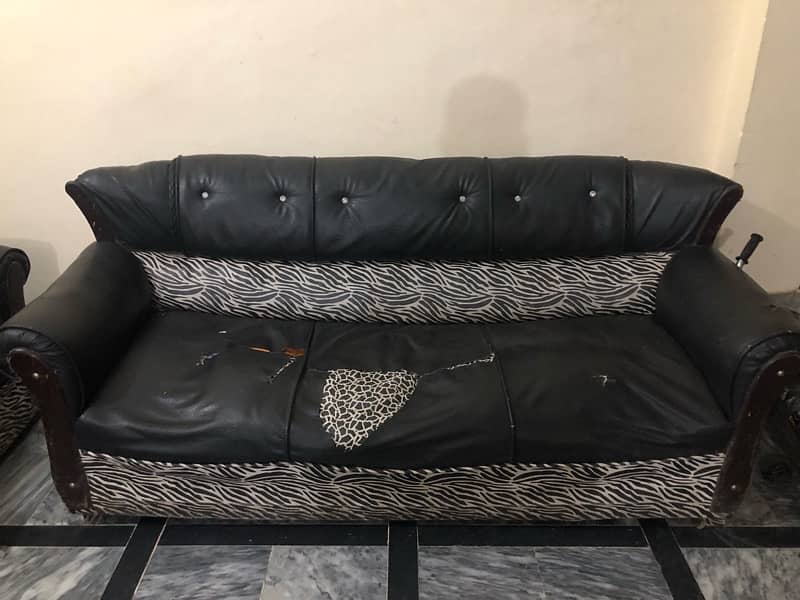 5seater Leather’s 2