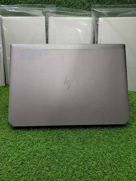 Hp zbook 15 G5 core i7 8th generation 3