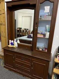 Wooden dressing table for sale