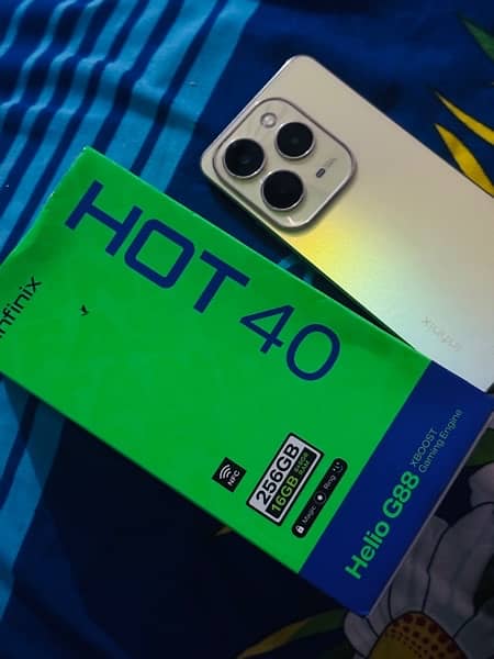 infinix Hot 40 256Gb 4