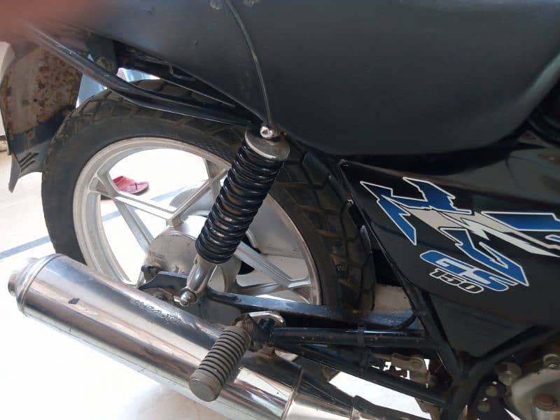 suzuki GS150 oct2019 RS 290.000 2