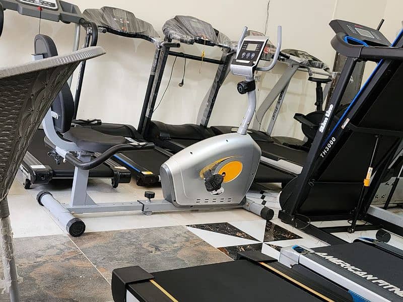 treadmils. (0309 5885468). gym cycles. home gym. ellapticals. spin bikes 3