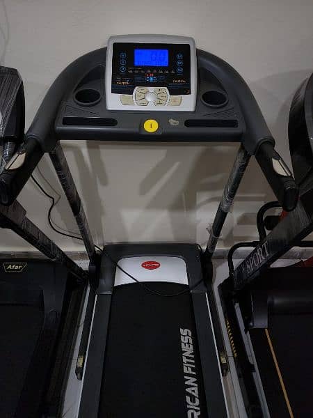 treadmils. (0309 5885468). gym cycles. home gym. ellapticals. spin bikes 12