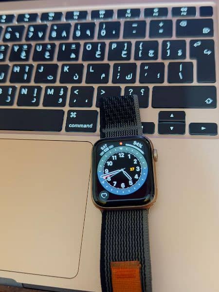 Apple Watch Series 5 44mm 3