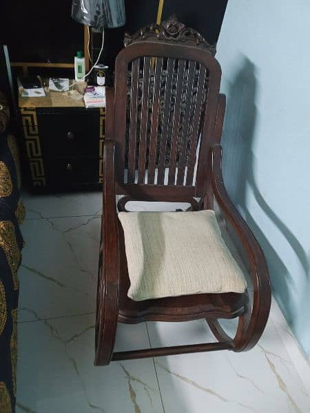 Rocking  Chair 3