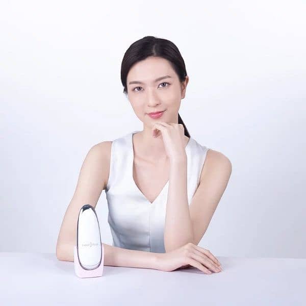 EMAY PLUS Hot and Cold Ionic Facial Massager face massager led face 2