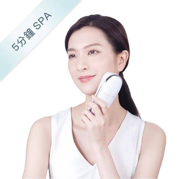 EMAY PLUS Hot and Cold Ionic Facial Massager face massager led face 6