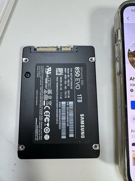 Samsung 850 Evo SATA SSD 1