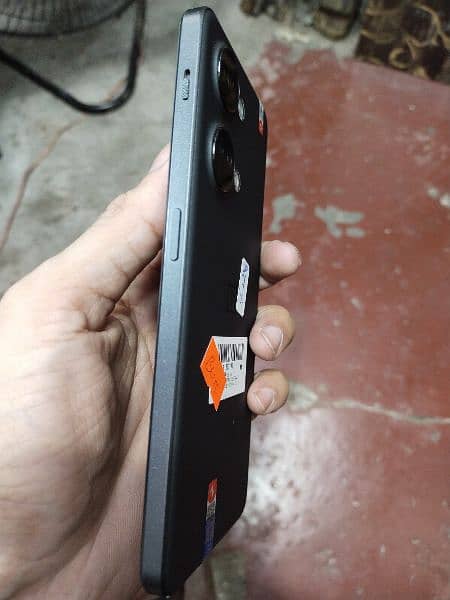 OnePlus Nord 3 16GB 256GB DSLR camra 5000MAH betteri 10%10 condition 4