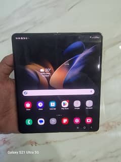 Samsung galaxy Z  fold 4