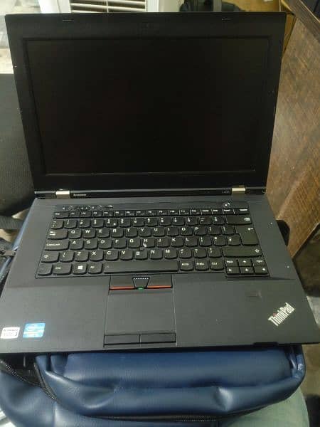 lenovo core i5 condition 10/10 2