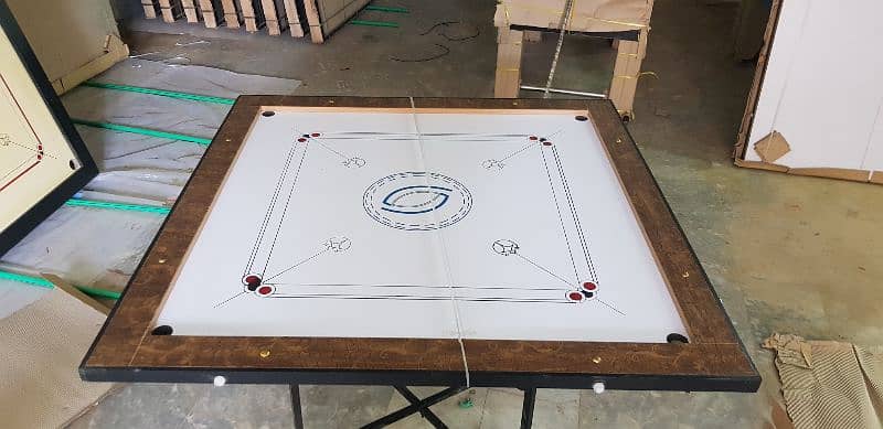 Carrom Boarde/Striker/Coins/Powder 2