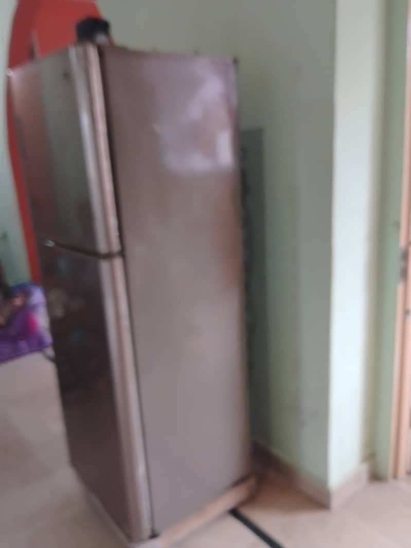 Fridge for sale 3