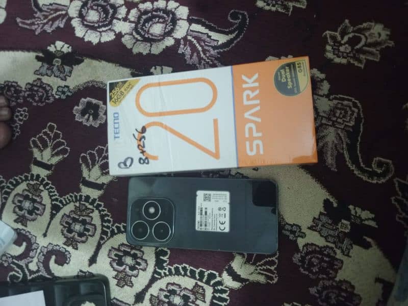 Tecno spark 20 with complete box 1