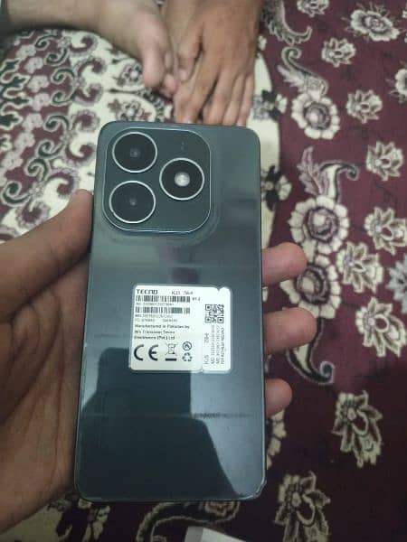 Tecno spark 20 with complete box 4