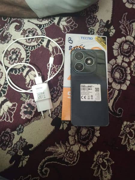 Tecno spark 20 with complete box 5