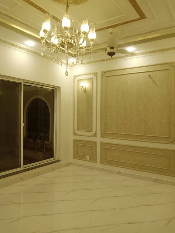 10 marla house for sale in paragon city lahore 2