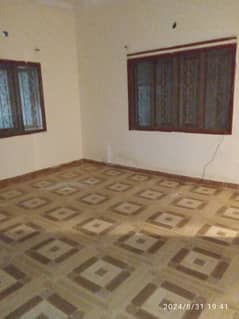 gulshan e iqbal block 1 well maintained portion 2 bed dd + study room ground floor reday to move