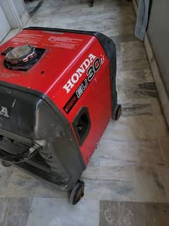 "Honda EU30i Generator: Reliable Power for Home and Work"