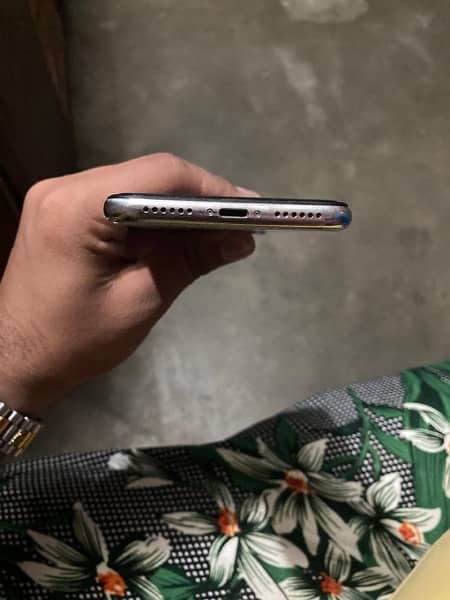 Apple IPhone X 256gb Non Factory unlocke 5