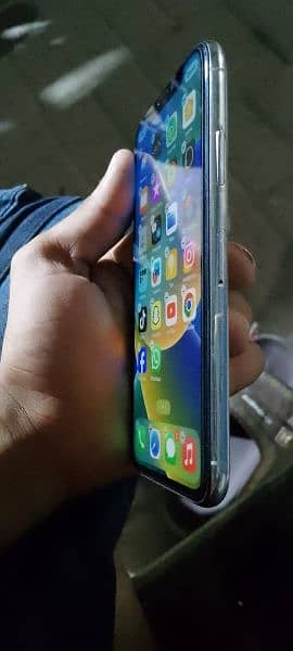 Iphone X 64 gb fresh condition 0