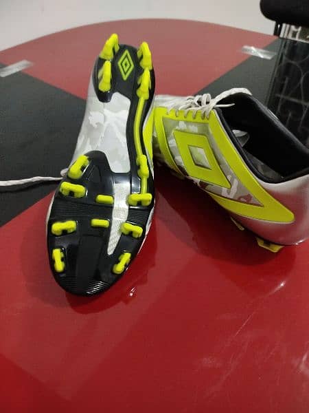 football shoes (cleats) 5