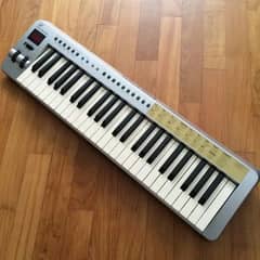 midi keyboard piano touch sensetive with modulation and pitch binder