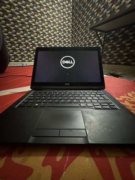 Dell Latitude S289 core i5 6th generation laptop {Touch sacreen} 1