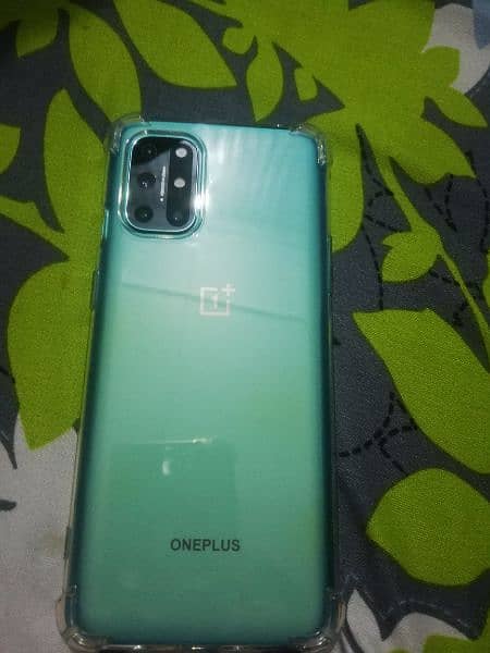 One plus 8T 1