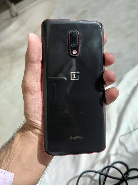 OnePlus 7 8/256 1