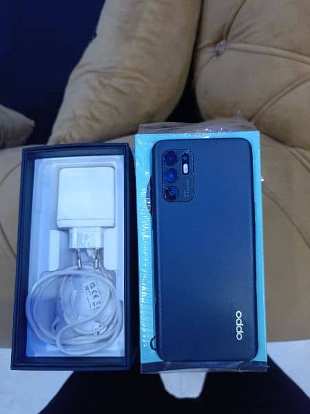 Oppp Reno 6 with box and charger for sale 17