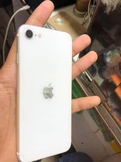 IPhone SE 2020 jv