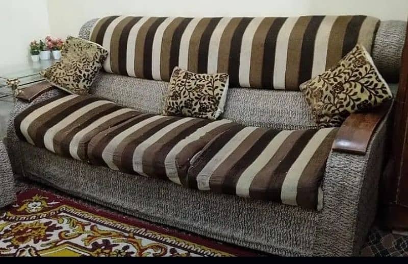 5 Seater Sofa Set 1