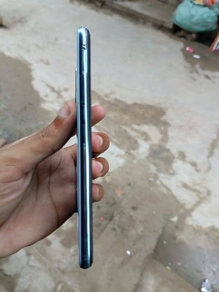 VIVO S1 CONDITION 10/10 4GB RAM 128GB STORGE ALL OK 5