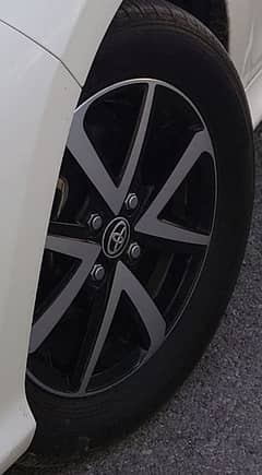 toyota axio wxb rims with tyres R15