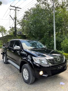 Toyota Hilux 2012 Automatic