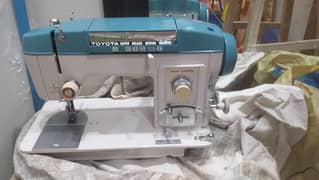 Toyota sewing machine