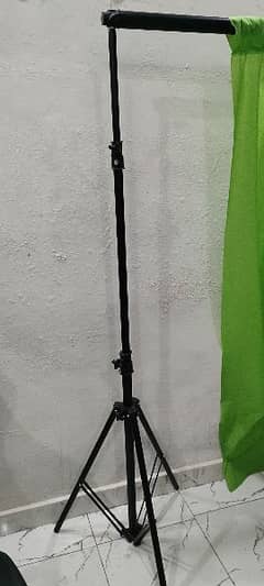 Green Screen stand urgent sale