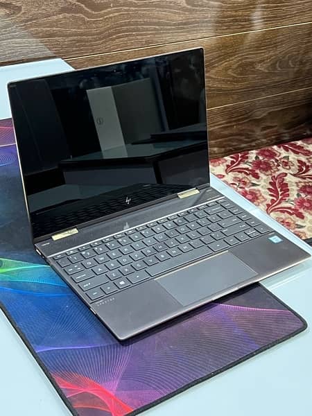 hp spectre X360 core i7 8 Generation 16/512 Touch X360 1