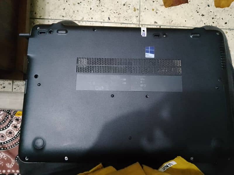 HP Probook 5